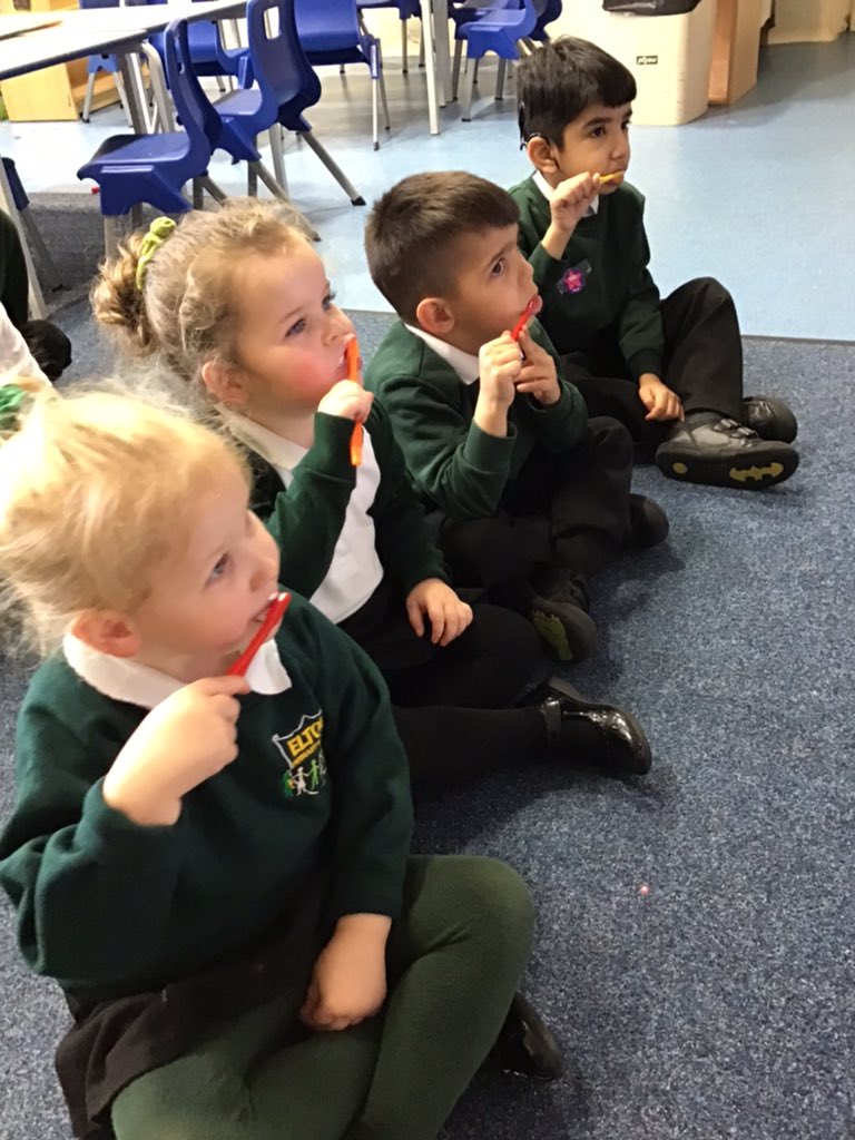 EpsTracie's tweet photo. Weβre going to have super shiny, strong teeth in Reception! Our first tooth brushing session was great fun! #brushbus #healthyteeth @EPSElton https://t.co/UTPA0JfZis