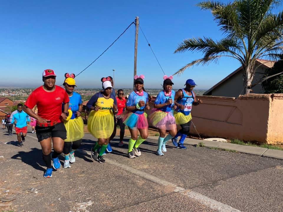 BlackDiamondsAC's tweet photo. Then there was the bus with only two rules: Cute and have Fun and that was delivered. The running models🤩. https://t.co/LvitQXZ5xi