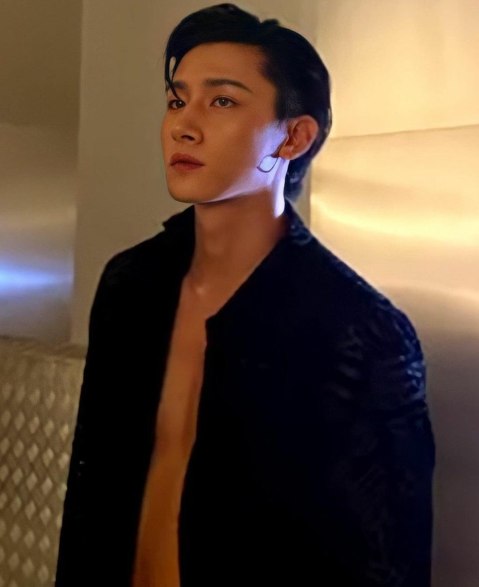 SpringLexii's tweet photo. We get it I.M you're hot!
#MonstaX #IM #CHANGKYUN #YEER https://t.co/IRTpQT96Ml