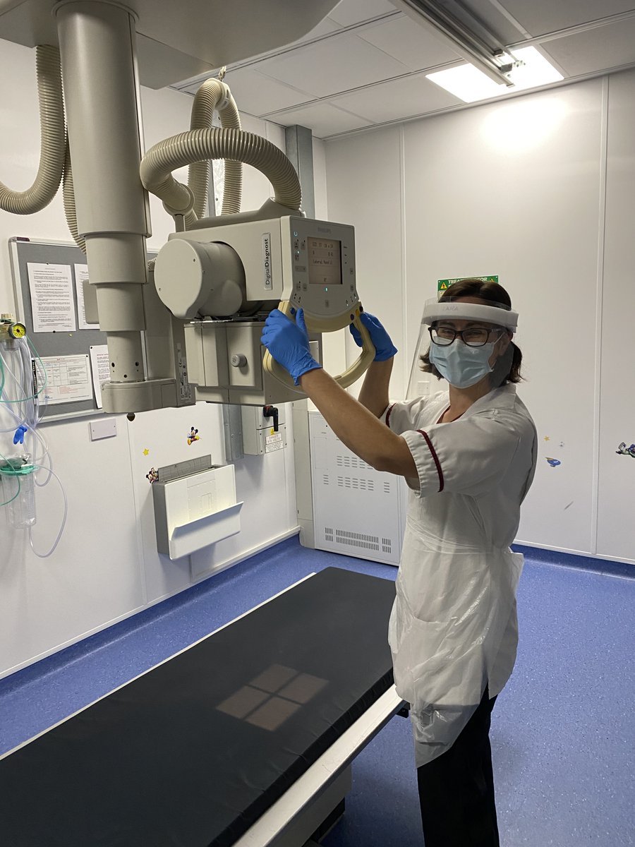 Did you know <a href="/gloshospitals/">Gloucestershire Hospitals NHS Foundation Trust</a> we have collaborated with <a href="/uniofglos/">University of Gloucestershire</a> on an exciting new Diagnostic Radiography degree starting in Jan? Students will be learning both in the classroom &amp; on placement with hands on experience at our hospitals! <a href="/SCoRMembers/">SCoR Members</a> 
#WRD2020 #DayInTheLifeWRD