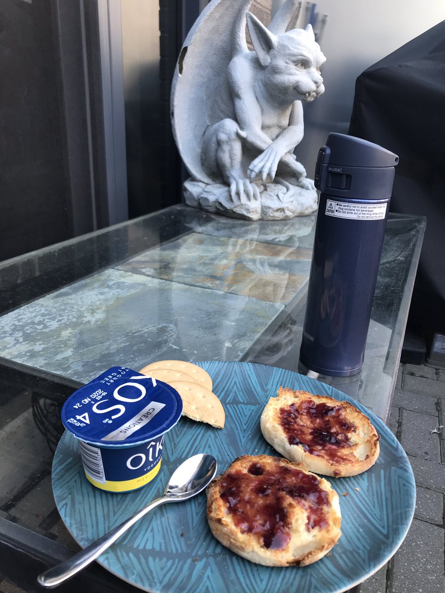 sjgardin's tweet image. Well, as November week off weather goes, this is pretty close to perfect. Sitting on our patio about to start re reading The Hobbit having breakfast outside #Staycation2020 #TheHobbit