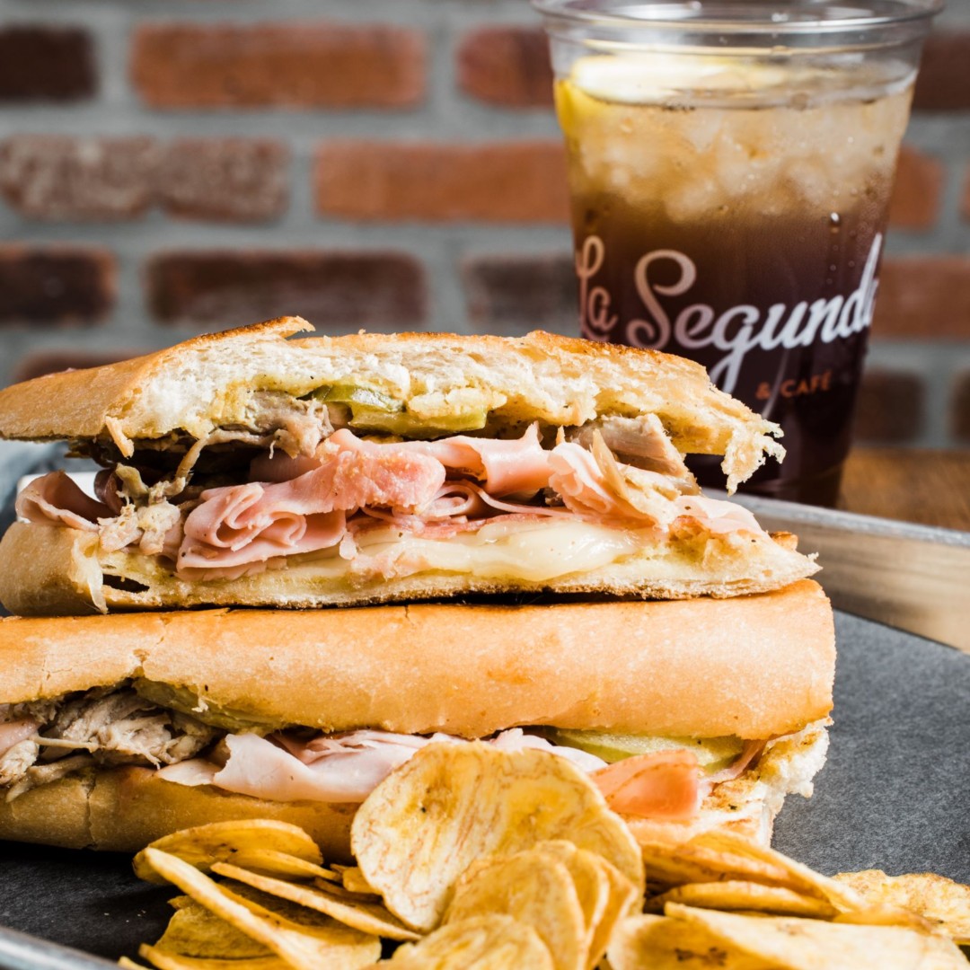 LaSegundaBakery's tweet photo. It's Monday...Join us for a Cuban Sandwich Combo! $9.99
-
#LaSegundaBakery #LaSegundaCafe #CubanSandwichCombo #Lunch #ViaYbor #TampaFlavor https://t.co/yqtrY5jLoA