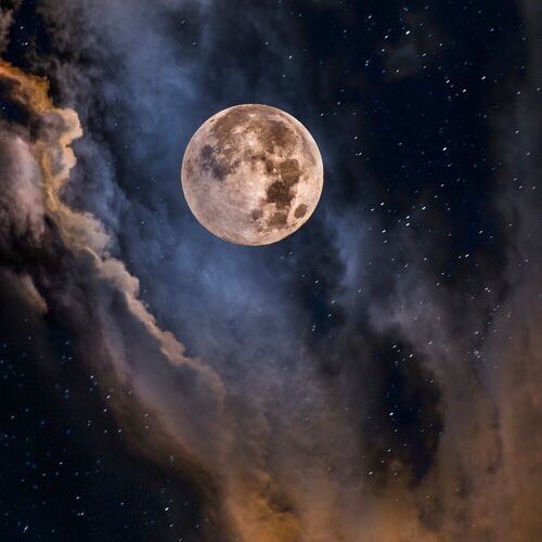 seokjin as the moon ; a needed thread