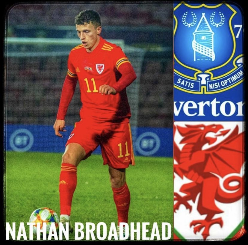 stephaniebroa19's tweet photo. Over 30 caps . Last international u21s .something to be proud of . ❤️# wales https://t.co/RPxdNH8g0E