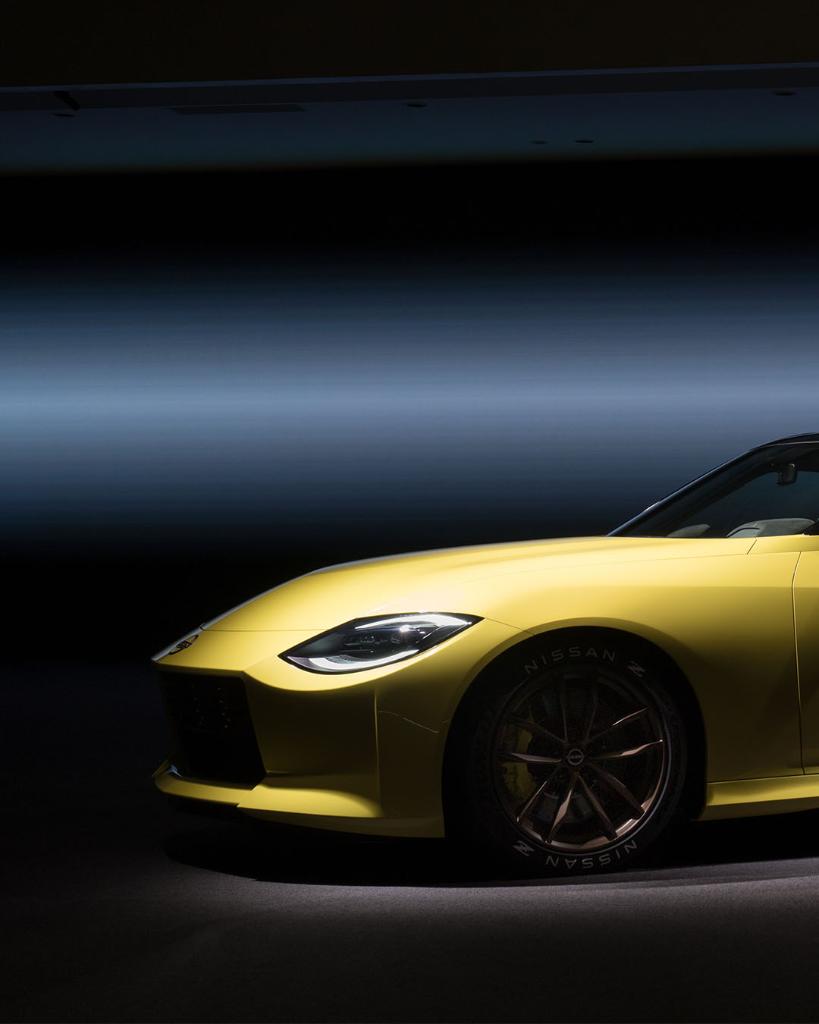 Nissan's tweet photo. Swipe to experience the #PowerofZ #Nissan https://t.co/4qR3FrSn86