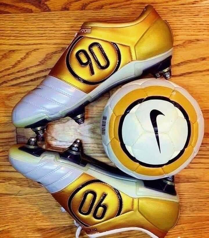 FootballFactly's tweet photo. 😍 https://t.co/RkVItBMgJj