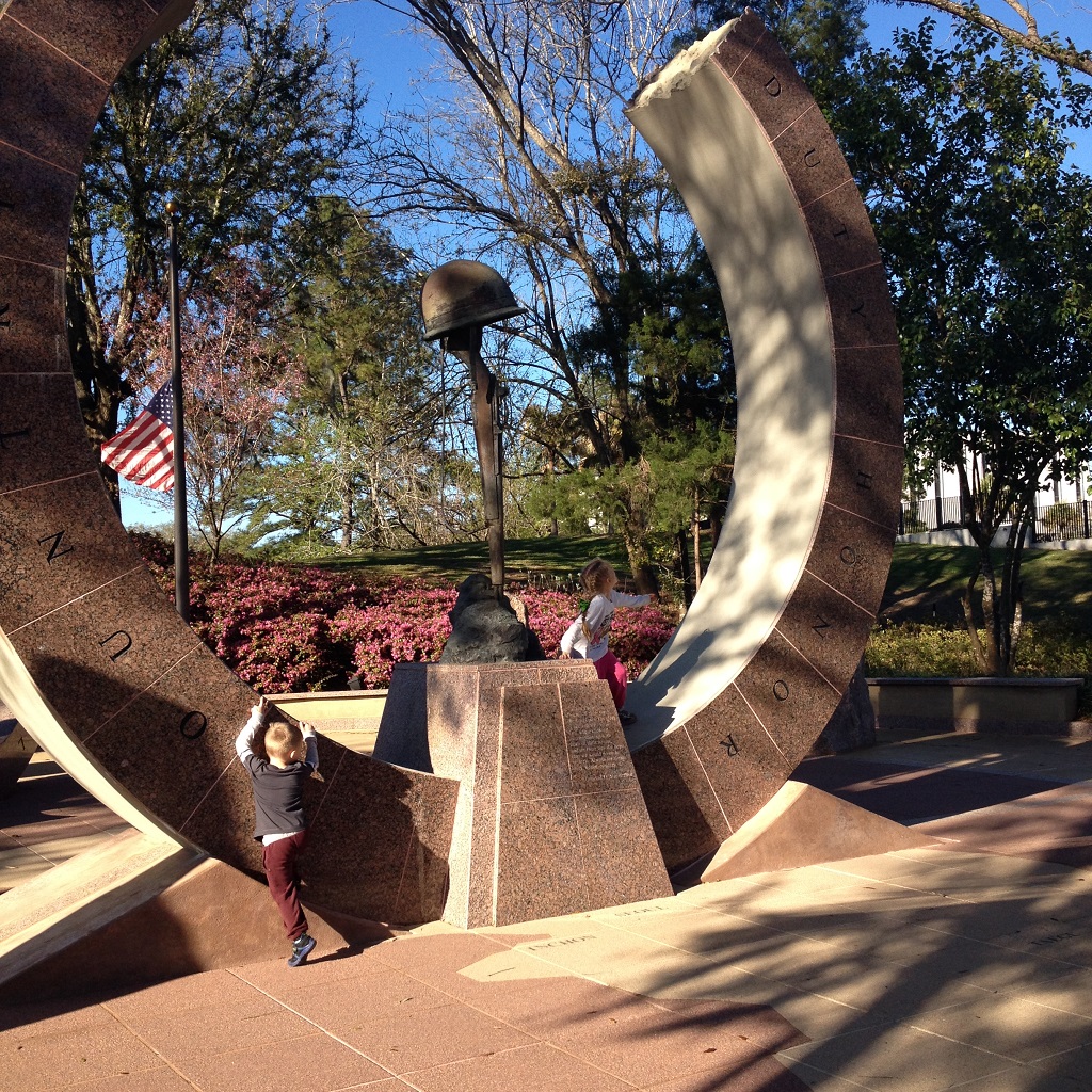 CityofTLH's tweet photo. This #VeteransDay, visit the Korean War Memorial in @Cascades_Park. This memorial represents a celebration of life through Florida’s veterans who gave the ultimate sacrifice. The main entrance to the memorial is at the corner of Gaines and Suwannee streets. #TLHCanDo https://t.co/7ByudOa9Pk