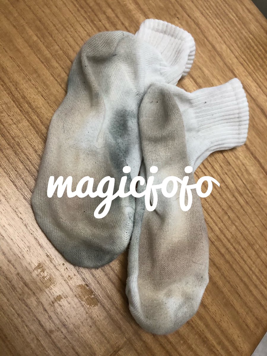 magicjojo_'s tweet photo. #臭袜子 #原味袜子 #重口袜子 #原味商品

很流行的搭配背后总有不一样的故事呢 https://t.co/w2zywanlQQ