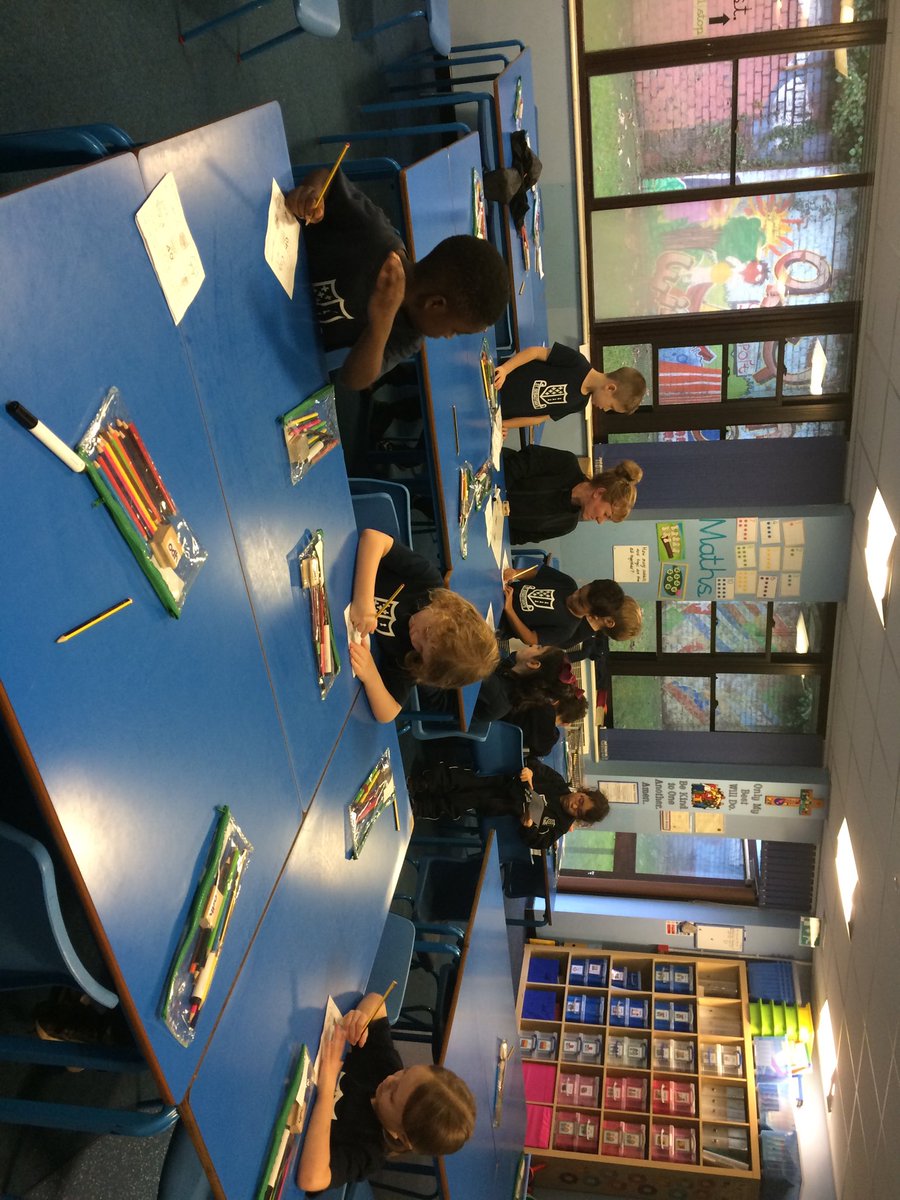 StSebsBCASC's tweet photo. Year 1 have just been learning a new sound in Phonic s , maybe ask your child to share it with you when they get home this afternoon. #sebsphonics https://t.co/A9BLbhUXaK