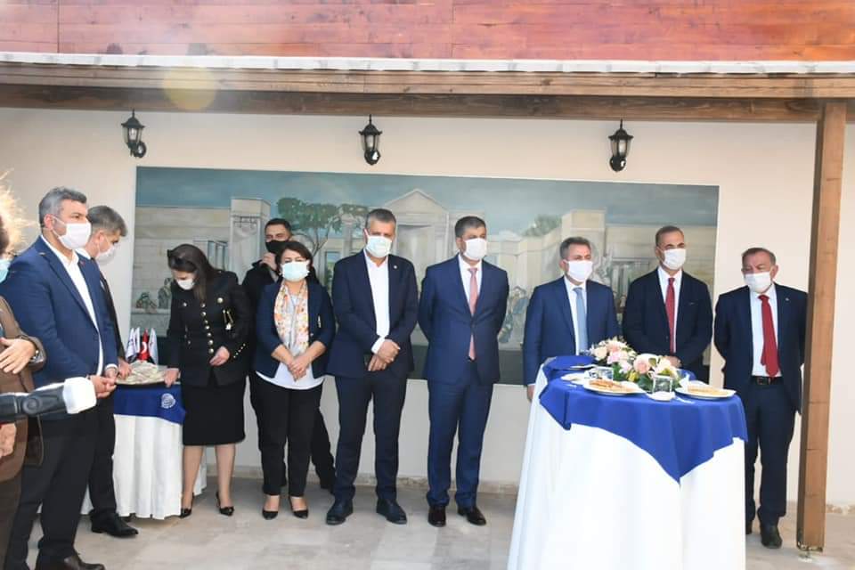 📌Seyhan Belediyemiz tarafından kurulan Prof. Dr. İlter Uzel Tıp ve Diş Hekimliği Müzesinin açılışını gerçekleştirdik.
📌Türkiye'nin İlk Diş Hekimliği Müzesi özelliğini taşıyıp sağlık turizmine katkı sağlayacak müzeyi şehrimize kazandıran Seyhan Belediyemize teşekkür ediyoruz.