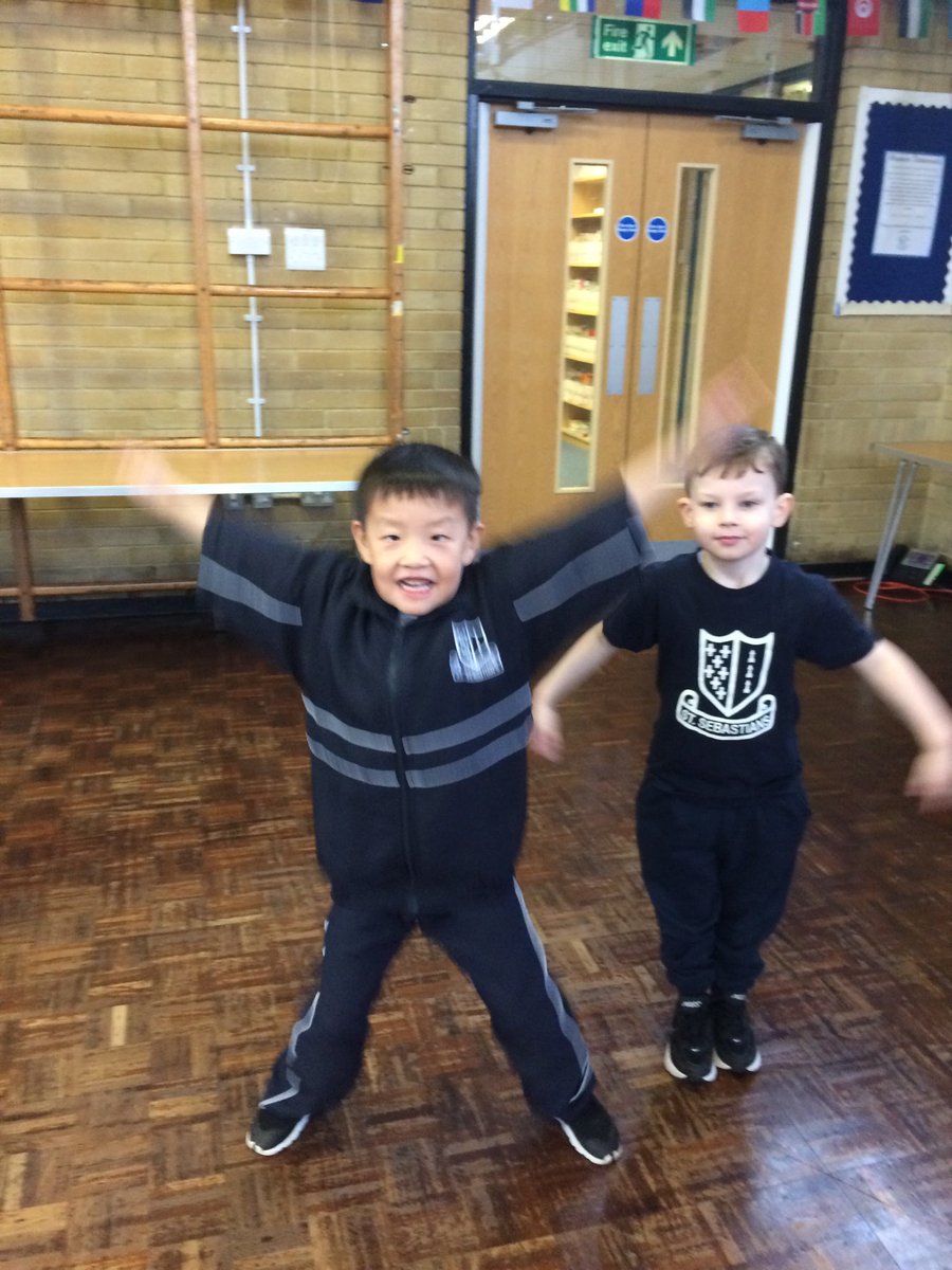 StSebsBCASC's tweet photo. Year one started their day creating sequence s of various types of jumps . Here are some of them working in pairs ! . #sebs PE#year 1 . https://t.co/5QaE1YwenR