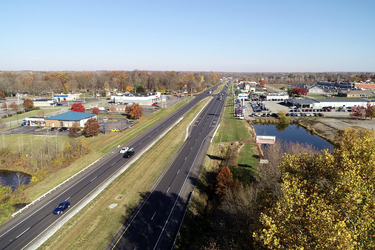 rieth_riley's tweet photo. The SR 67 & I-465 project consists of intersection improvements and pavement rehabilitation for preventative maintenance of S.R. 67 along an approximate 9 mile stretch between I-465 Interstate Ramps down to S.R. 144.
#IndyTeam #AsphaltPaving #ramps #precastretainingwalls https://t.co/WmslSwiJ6t