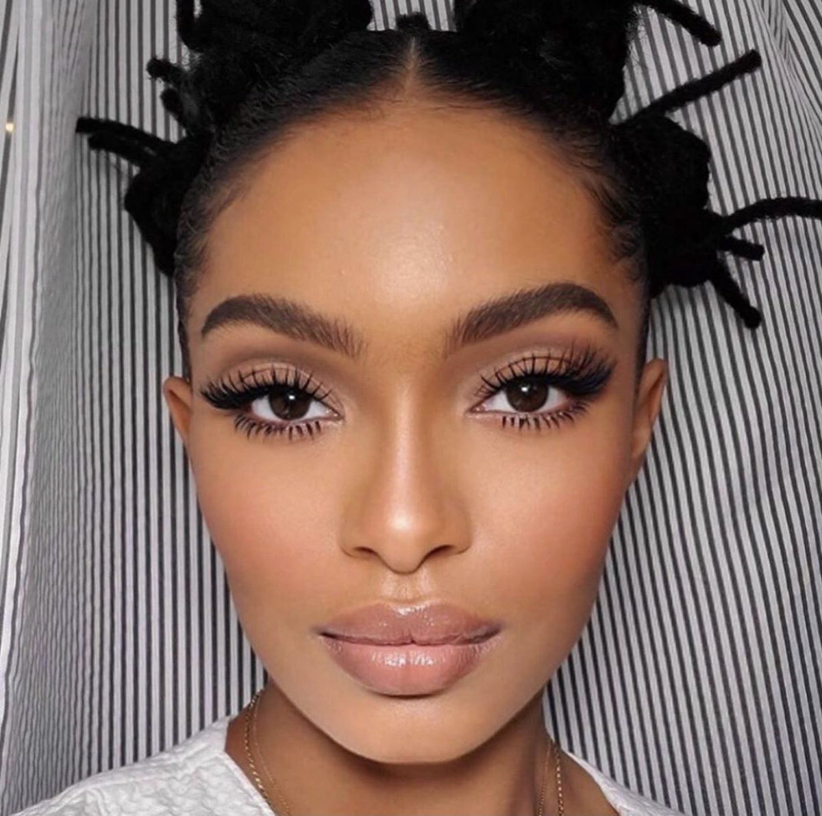 It’s the face for us @YaraShahidi ✨