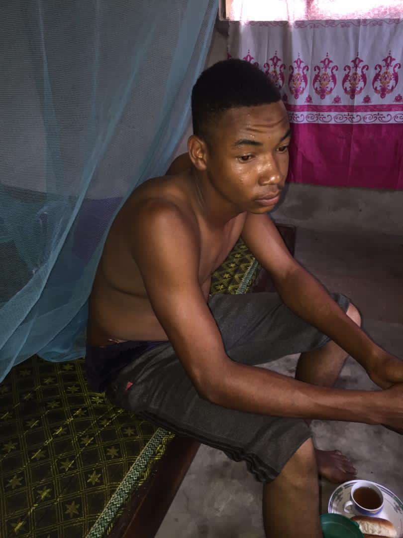 JaneRithe's tweet image. #ACTUpdates Mmoja wa majeruhi ni Kijana wa miaka 17 Abdalla Nassor Mbarouk wa Jimbo la Wingwi, Pemba. Abdallah Alipigwa Risasi ya Tumboni na Polisi akiwa nyumbani Wingwi. Kwa sasa anaendelea na Matibabu.

Unawezaje kudhuru Vijana wa Taifa lako kwa sababu ya Madaraka tu?