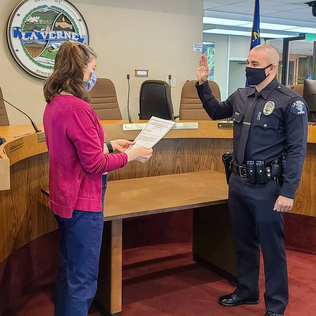 LaVernePD's tweet photo. Please join us welcoming Officer Silva to the La Verne Police Department!
Officer Silva graduated last week from the Rio Hondo Police Academy as President of Class #210!
He was sworn in this morning and now begins field training.
#class210 #riohondo #LVPD #laverne #welcome https://t.co/CxsjfFYAk3