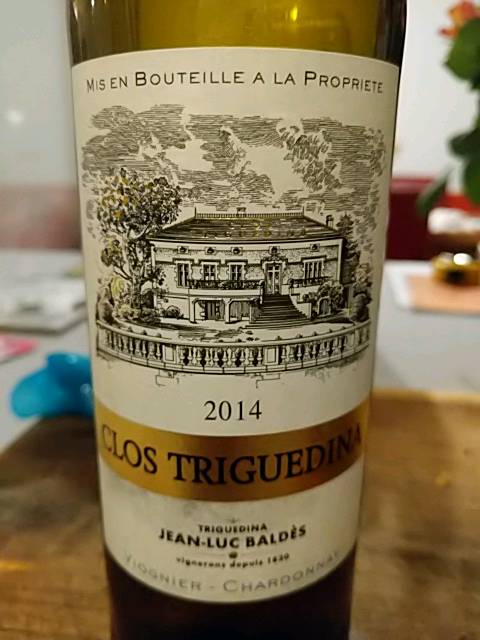 ChrisTonite's tweet photo. Very amazing white wine from France, cahors region. Vio…. Wine from @ClosTriguedina via Vivino: https://t.co/nkB43PPzi5 https://t.co/dnYE1QDvE0