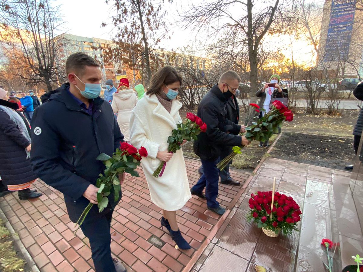 Возложили цветы к памятнику Степана Эрьзя