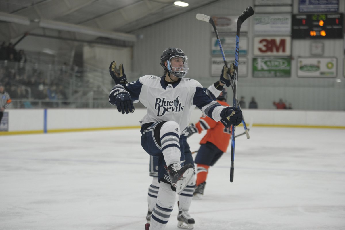 UWStoutHockey's tweet photo. Your support has never been more important. Please donate to help us give our players the best experience on and off the ice!

Click the link below to see how you can help.

https://t.co/5MZELfi4Fk

#BleedBlue https://t.co/qZQOFuhQB9