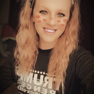 hmbloothoofd's tweet photo. #NewProfilePic https://t.co/j3ihaArTZM