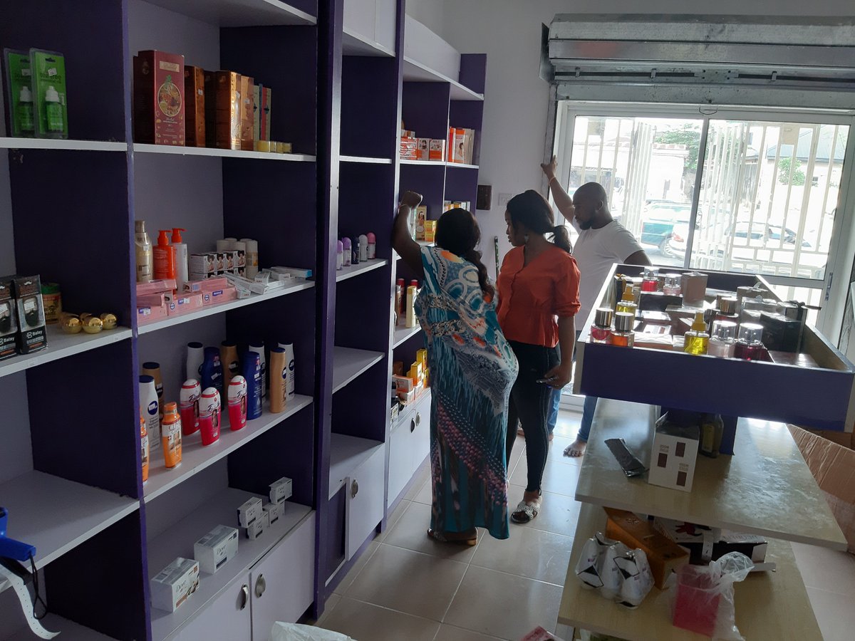 Ritall_Beauty's tweet photo. If you’re in PortHarcourt, please come patronize me. I sell quality Beauty Products at really affordable prices. My store is located at No 99 Old Refinery Road, Elelenwo, Rivers State
Please RT￼🧡 https://t.co/M9o1rSDdfV