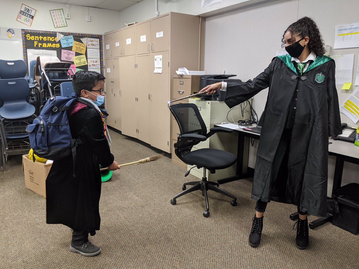RISEAfterSchool's tweet photo. Fun Halloween/Spirit week memories from our Newhall Student Learning Centers! https://t.co/RLP4sBx7f6