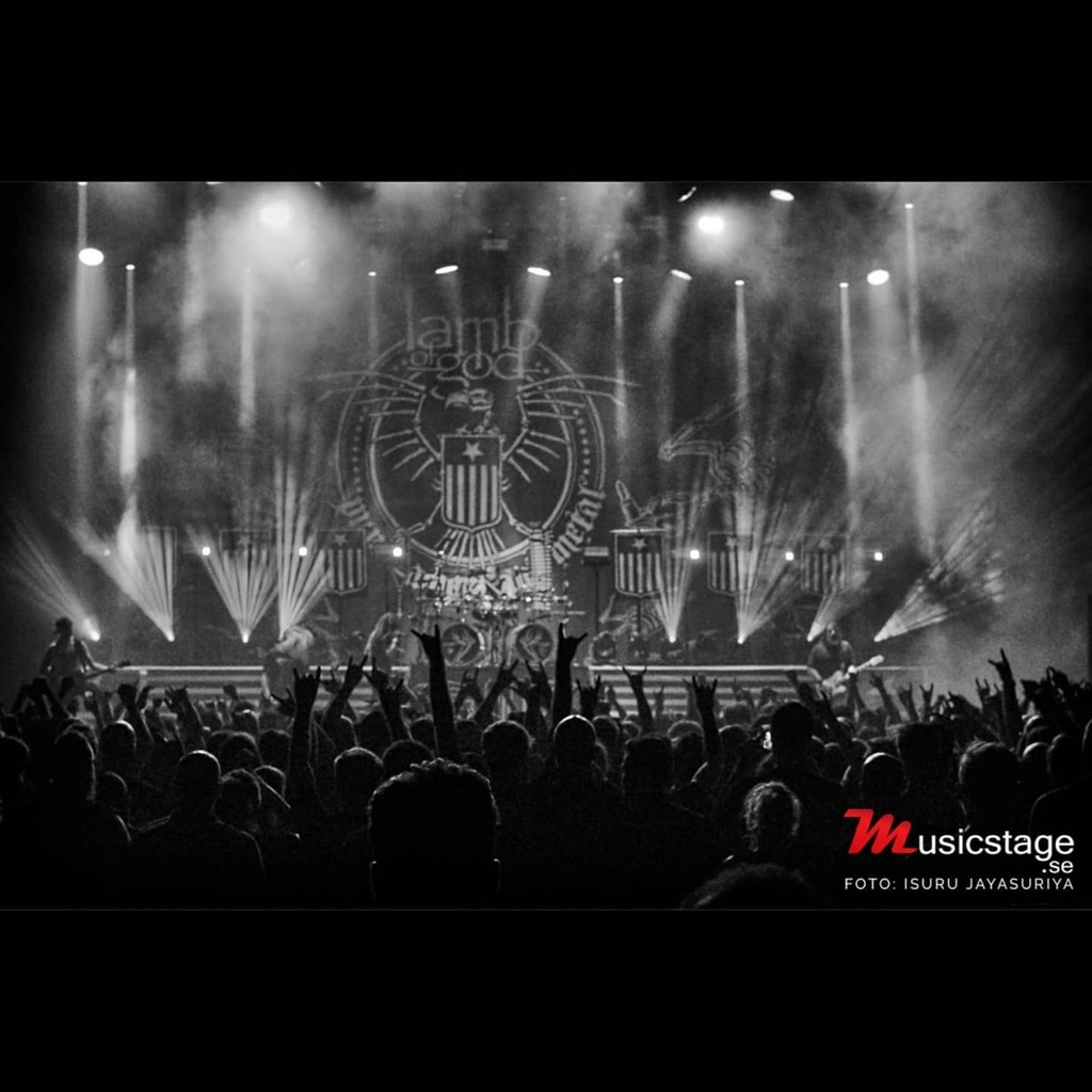 isurujfoto's tweet photo. Lamb of God live at Partille Arena.
🤘🤘🤘
.
2019-06-26
Shot for Musicstage.
.
.
.
.
#lambofgod #lambofgodband #hornsup #deathmetal #metalcore #thrashmetal #groovemetal #heavymetal #heavymetalband #metalhead #isurujfoto #musicstagese #partillearena #gbg… https://t.co/XCR1aa4wLb https://t.co/EVfMg3sdmK
