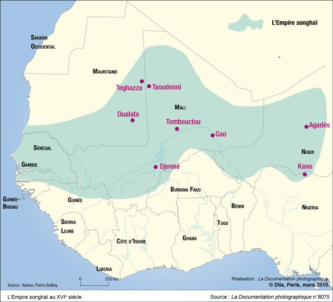 Le songhay a connu son apogée à la fin du moyen-âge (15ème- 16ème siècle) au moment de l’expansion de l’empire Songhay, dont la capitale était Gao.