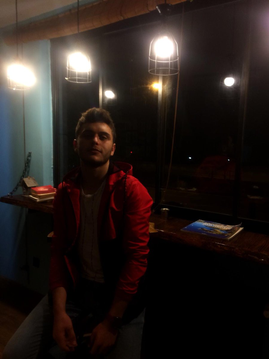 meseemree's tweet photo. öylesine.. https://t.co/dpFUuaPDV9