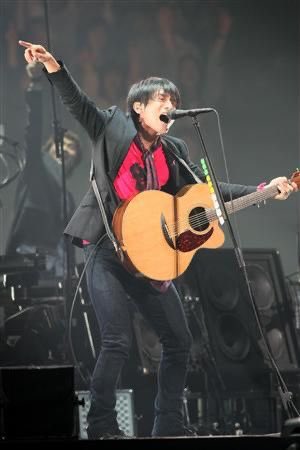 だいき Mr Child Love 桜井さんのライブ衣装ってめっちゃカッコイイよね 個人的に好きなのは 終末の コンフィデンスソング Popsaurus 12 サンギビ 重力と呼吸 だな 他にもカッコイイ服装あるけど笑 みんなはどの衣装が好きなんだろ だいき Mr Child Love 桜井さんのライブ衣装ってめっちゃカッコイイよね 個人的に好きなのは 終末の コンフィデンスソング Popsaurus 12 サンギビ 重力と呼吸 だな 他にもカッコイイ服装あるけど笑 みんなはどの衣装が好きなんだろ