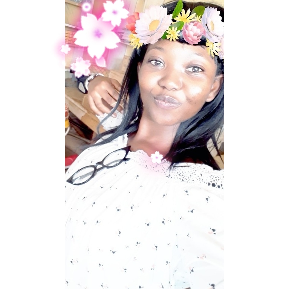ama_ampong's tweet photo. #NewProfilePic https://t.co/ITMr43lL45