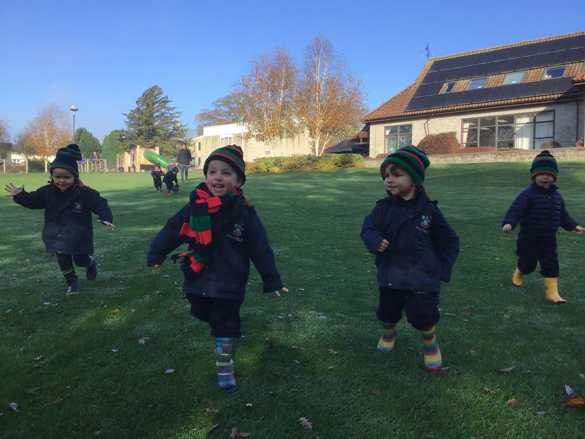 MillfieldPrep's tweet photo. π The Tadpoles went on a welly walk!
π Everyone climbed βleaf mountainβ and visited the bug hotel, collecting lots of leaves and twigs for their art projects.
π When they arrived back at school, the Tadpoles enjoyed some hot buttered toast!
#Autumn #MillfieldPrePrep https://t.co/vBiY00FtNB