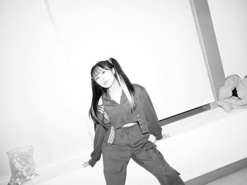 Mamamoo_France's tweet photo. [09.11.20][#MOONBYUL IG]

09.11.20 Aujourd'hui MMM -#PBM 

[1/2]

🇫🇷Mamamoo France
©️mo_onbyul
#leenee https://t.co/K5pmsmexLz