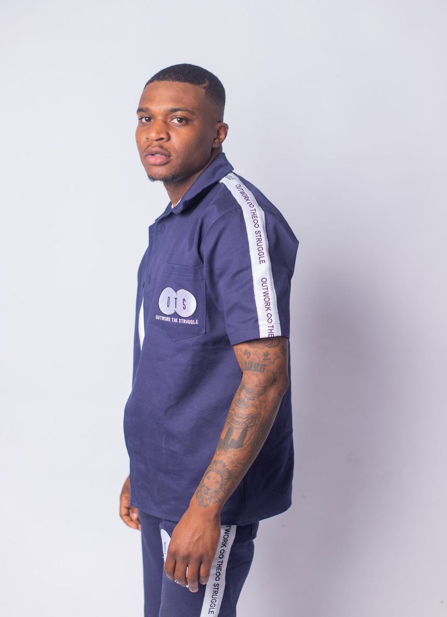 otsthebrand's tweet photo. RETWEET &amp; Get a FREE T-Shirt ♾ https://t.co/yO8fr1o4oN