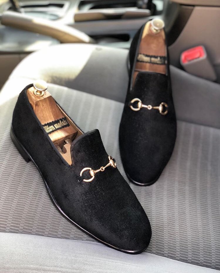 leathercraft_ng's tweet photo. Price - N11,000
#shoes #shoesforsale #shoesaddict #shoeslover #shoes👟 #shoestyle #shoesshoesshoes #shoeslovers #shoesph #shoestagram #shoesoftheday #shoesfashion #shoesaddicted #shoesday #collection #collections #collection_bw #newcollection #collection2019 #StyleLikeNoOther https://t.co/TxO0LxcTmB