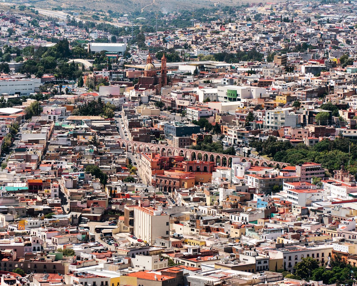 webcamsdemexico's tweet image. ¿Adivinas a qué ciudad corresponde este paisaje? 🧐

Pista: en el centro se encuentra un famoso e histórico acueducto también apodado "Acueducto del Cubo". 😁