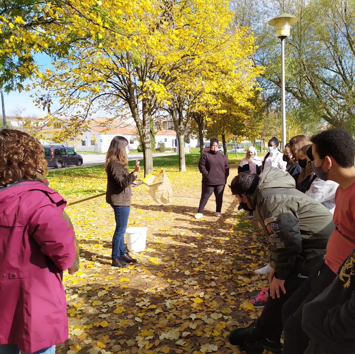 InstitutdelTer's tweet photo. Avui els alumnes de 2n C han realitzat un taller per investigar l'estat de salut del riu al Museu del Ter. 👀💦 #MagneTer @museudelter @aliancesmagnet @FundacioBofill @ajManlleu https://t.co/nvKQNxANhM