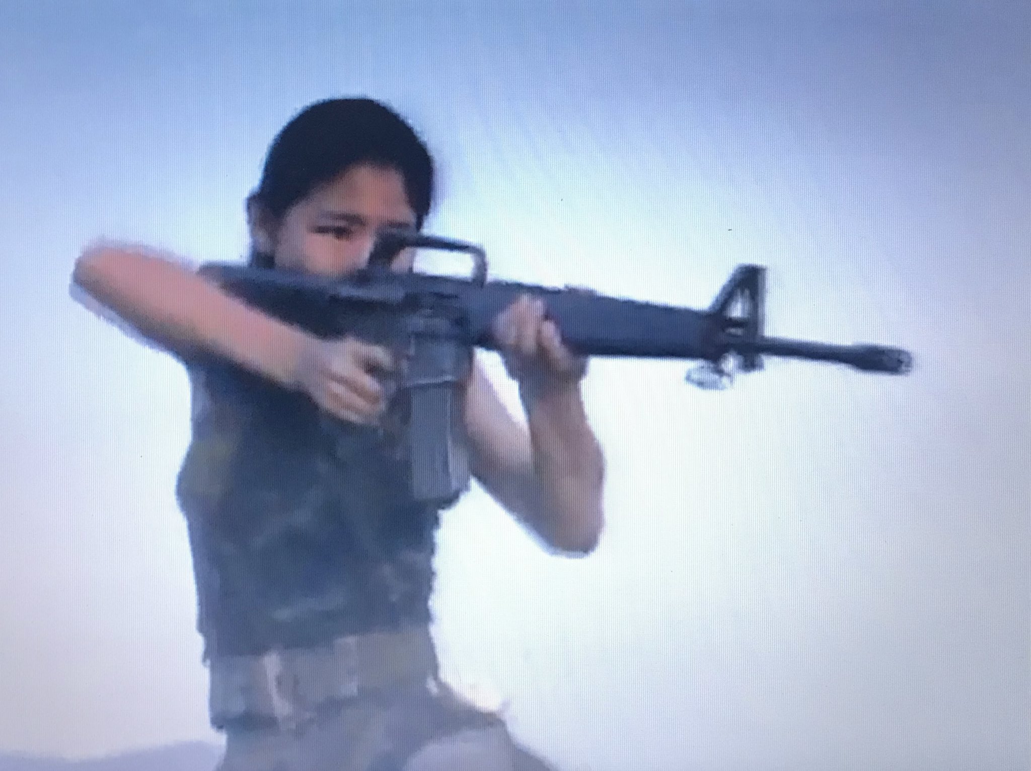 Kawata 米田彰監督 新キラー クロコダイル 赫い牙 観た タイを舞台に 宝石を求めてジャングルに入った日本人達が巨大ワニに喰われる イタリアの キラー クロコダイル 3作目なのか便乗作なのか何とも言えんが 人が襲われる場面や残酷描写の演出が下手