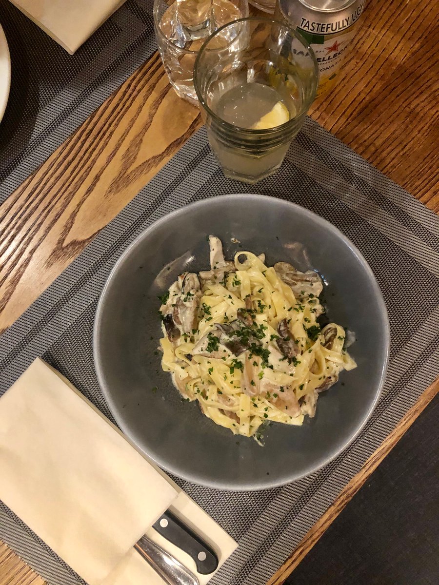AbdnInspired's tweet photo. #ARW2020 ambassador @nikkibmorris headed to DaVinci Ristorante Italiano Aberdeen last week and wrote a review of their Aberdeen Restaurant Week dinner offering. See what Nikki had to say at our website below!

https://t.co/95uFVQvbul

@SocietyAbdn @visitabdn @AberdeenCC https://t.co/Y0PiTAmdyh