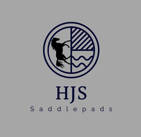 CA_FootballData's tweet photo. Hola! mi hermana esta comenzando con un proyecto de fabricación exclusiva de accesorios para caballos, envía a toda España y necesita un empujoncito para crecer! Os dejo el instagram, donde tiene los modelos y cosas super chulis!🐴😍🏇IG:@hjssaddlepads       RT para difundir 🙏 https://t.co/dJEWrnFl48