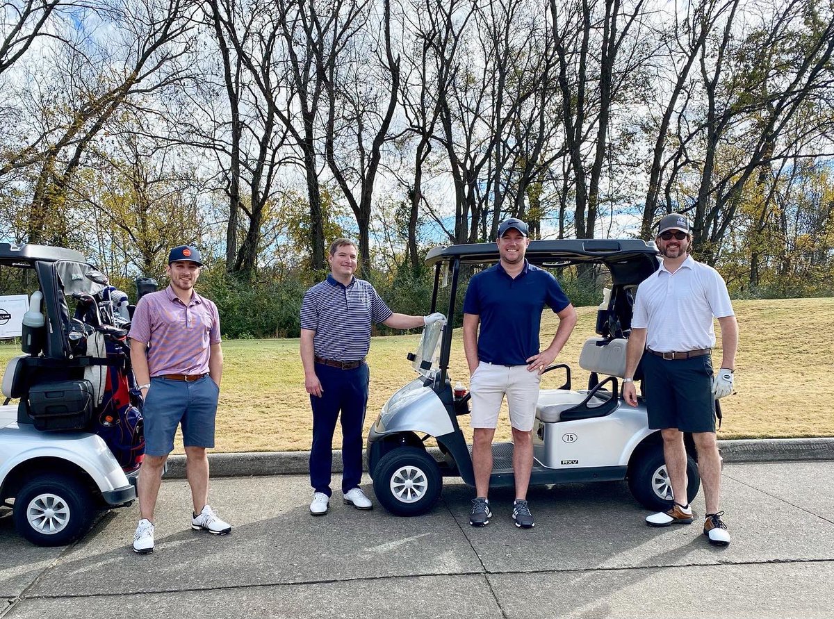 mvanorg's tweet photo. We’re out at the Music City Live Golf Invitational today 👏 a big THANK YOU to @mtnslikewax for organizing this incredible invitational and supporting MVAN through it all. Also a shout out to our @TwoRiversFord team for #DriveTheMusic 🤘 Way to #Keep615Live 🖤🏌️♀️🏌️♂️ https://t.co/zTc81QlhiC