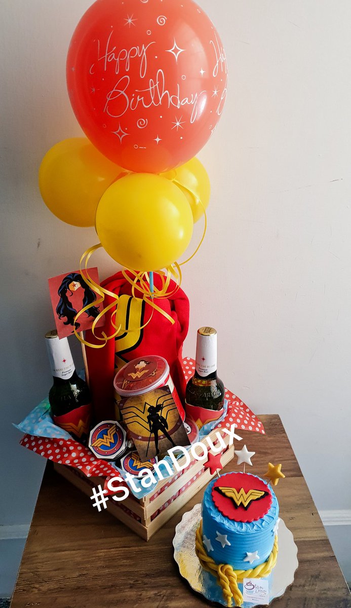 StanDoux's tweet photo. No importa lo pequeño que sea un acto de amabilidad o generosidad, este marcará la diferencia #StanDoux #Sorpresa #MiniPastel #WonderWoman #MujerMaravilla https://t.co/oYUzxVnQ0o