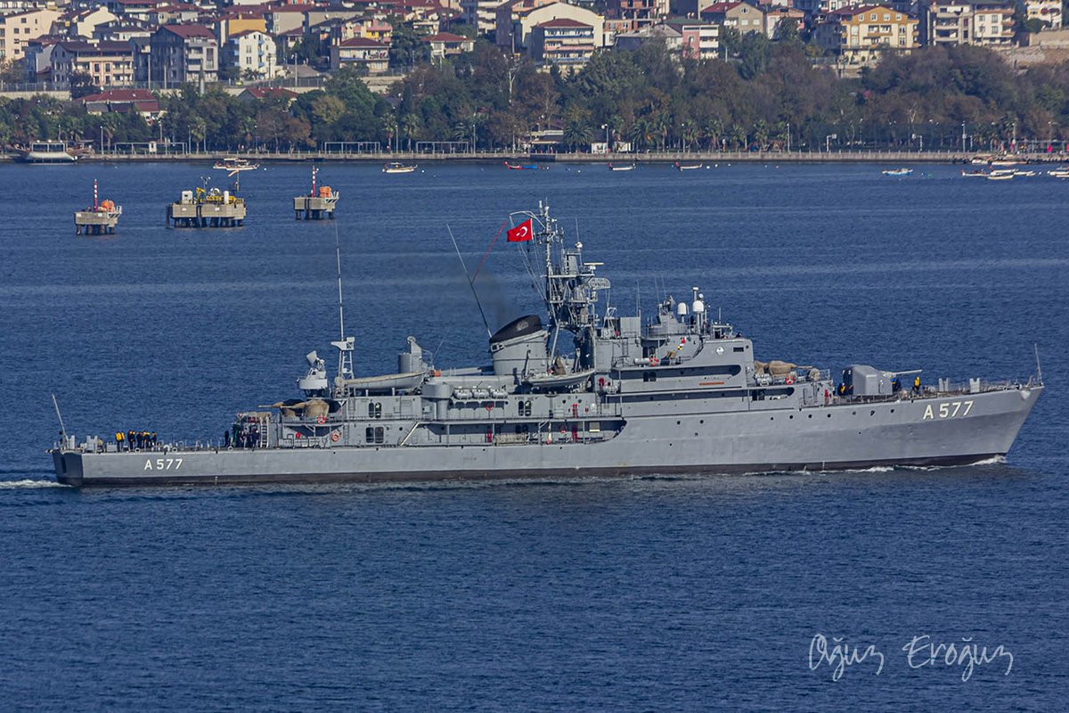 OguzEroguz1's tweet photo. #TurkishNavy 's training ship #A577 #TCGSokulluMehmetPaşa (ex. #GermanNavy's #RheinClass A69 Donau) https://t.co/ITo7gQfxl1