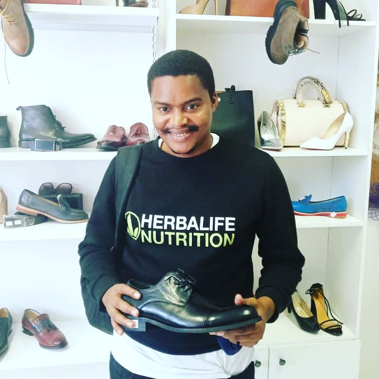 KalaharianSon's tweet photo. Passed by my friend Theo's boutique "ChrisMo" earlier today.
They sell nice clothes and shoes, situated at Main mall SAGG House/Omang building, ground floor!
For more infor contact: +267 76 517 898
#PushaBw
#ExploreBw https://t.co/gjtWuSzK9E