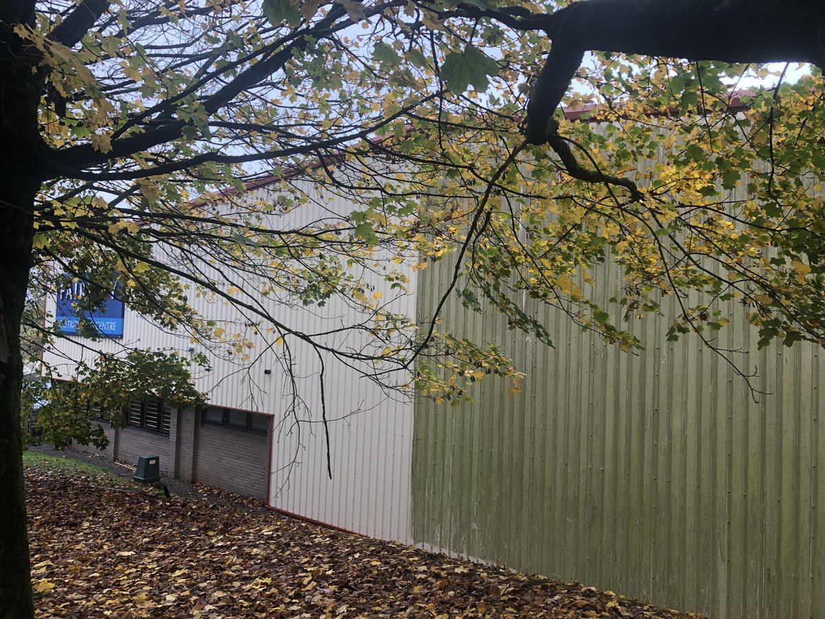 SAJPlymouth's tweet photo. One side done 💪🏻 another side to do tomorrow and Wednesday 🙈 #CladdingCleaning https://t.co/rgH44aHfte