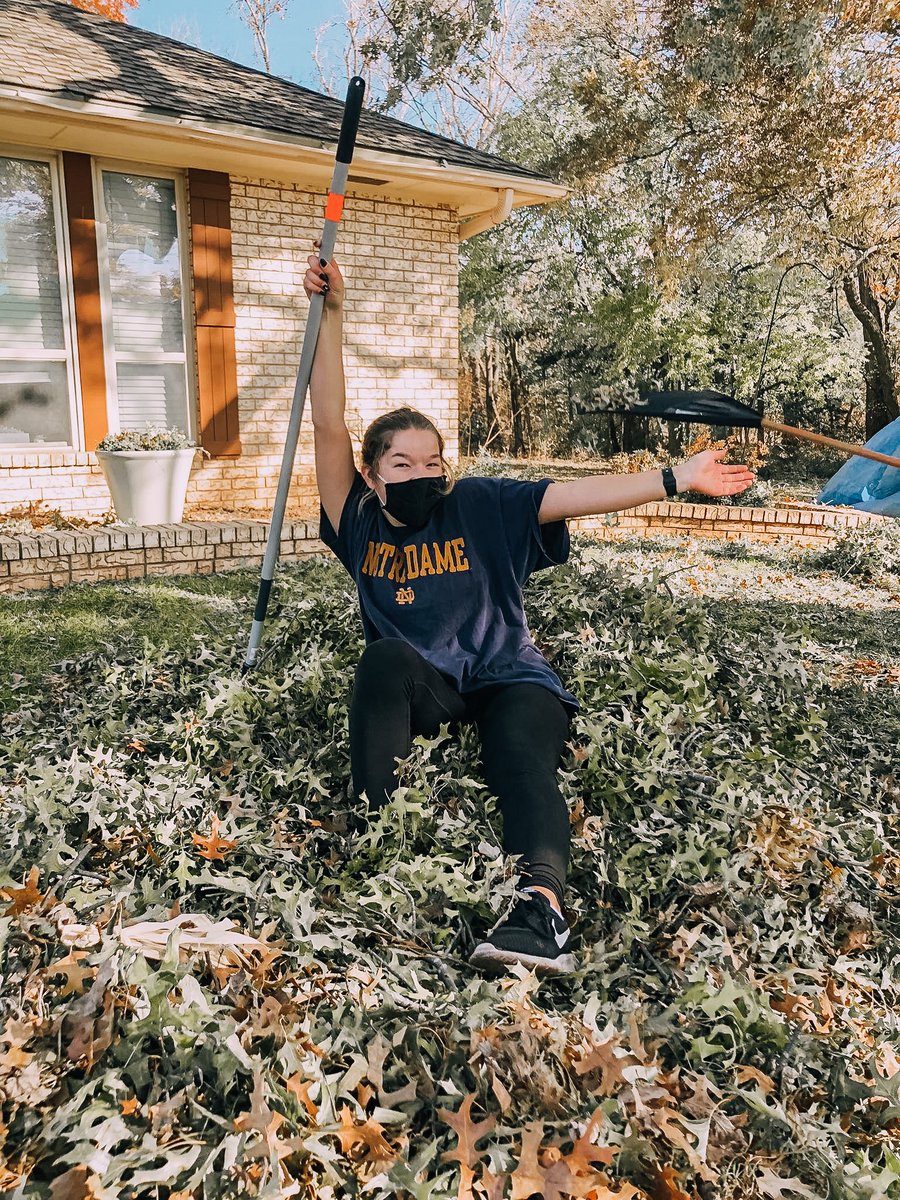 OKState_ADPi's tweet photo. Into the Streets with the men of Delta Tau Delta this weekend was a success 🥰 We loved going out into the Stillwater community and offering a helping hand⭐️💞💎⚡️🦋
#whyadpi #okstate25 https://t.co/ePHA0pkfPh