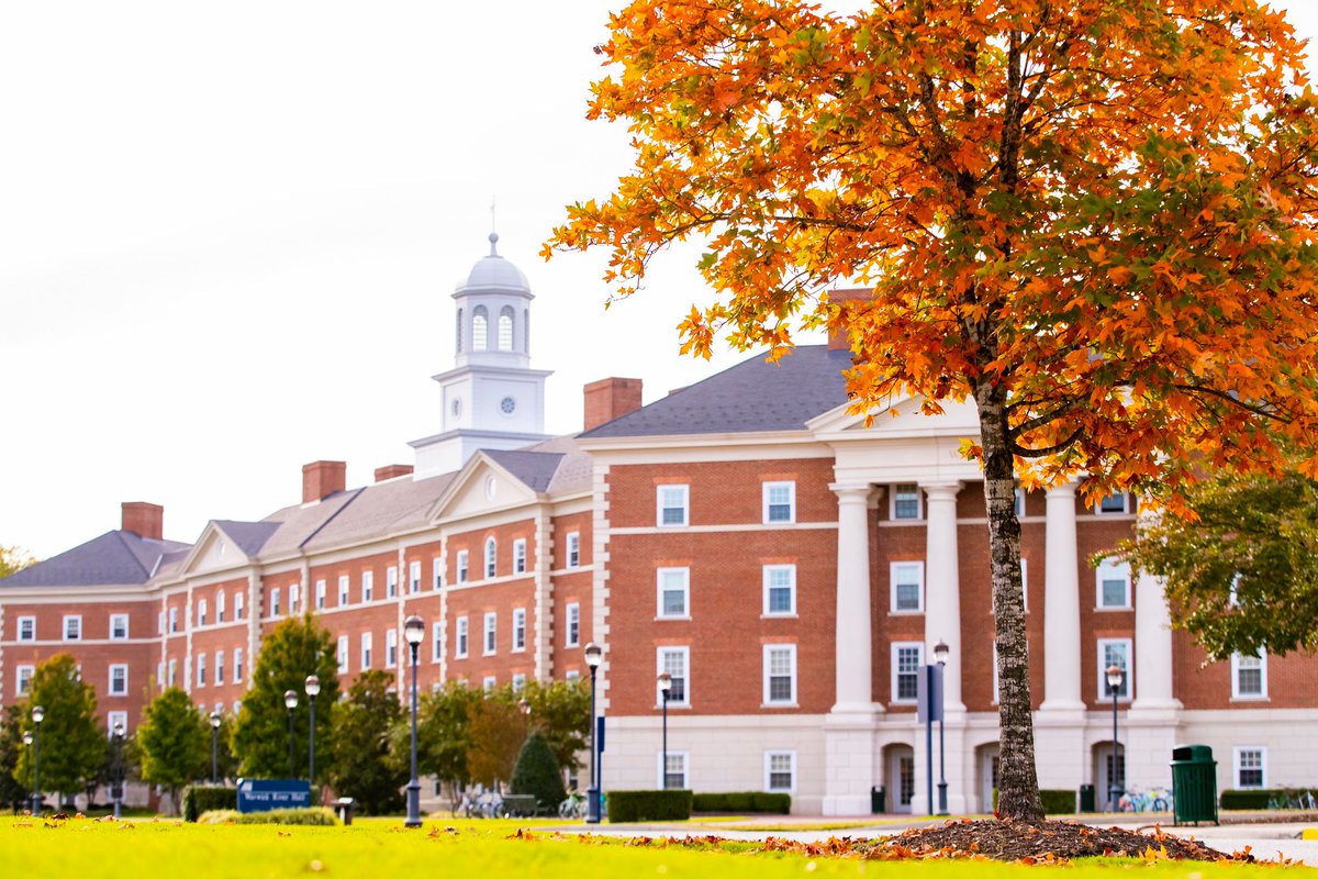 Christopher Newport University tweet media