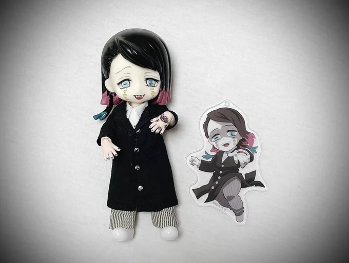 魘夢完成したよ〜?
妹が頑張ったので見て?✨✨

お顔と服はちょこっと私がお手伝い

#ねんどろいど改造
#魘夢 