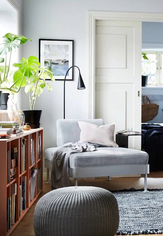littleworker's tweet photo. | TRENDS | En ces temps compliqués, votre intérieur doit vous apporter tranquillité et sérénité. Pourquoi ne pas accueillir un espace lecture, une pièce de quiétude par excellence ? https://t.co/BBt64qQS1N