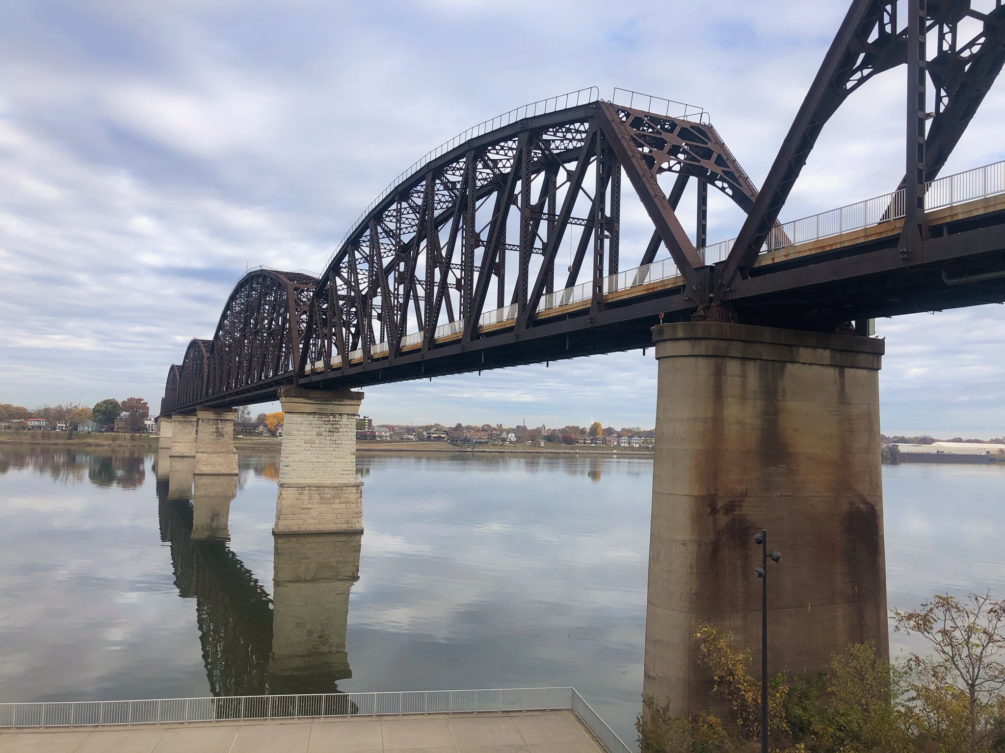 TW Pornstars 4 pic. Ryley. Twitter. Walking along the Big Four Bridge