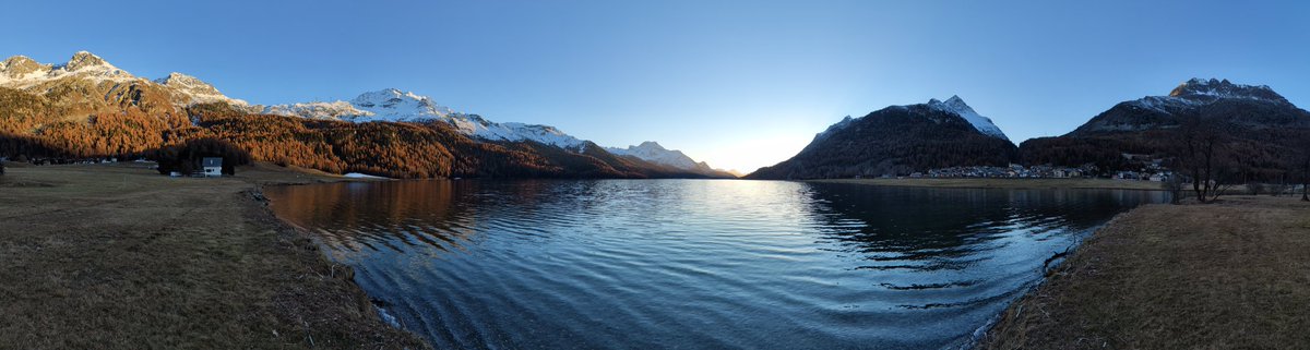 EngadinPictures's tweet image. Wünsche meiner #twitterbubble einen tollen Abend mit #weitsicht aus dem #engadin #Graubuenden #sunset #silvaplanersee #indiansummer @srfmeteo #srfaugenzeuge @silberloewin @EngadinStMoritz @OPPOmobilech_de